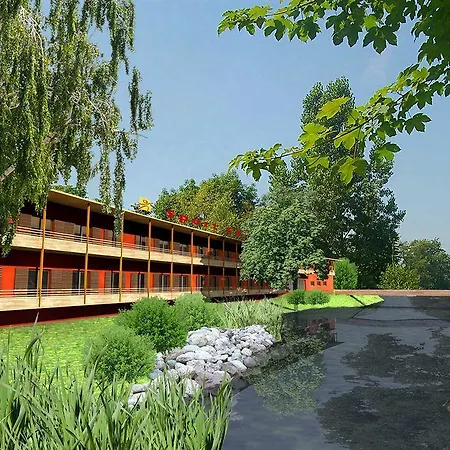 Hotel Jufa 3*